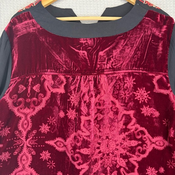 John Mark Red Velvet Embroidered Floral Tunic Flared Sleeves Aztec Boho Size XL - Picture 7 of 10